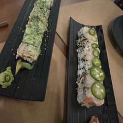 Karma Beach Lounge - Super fresh sushi !!!!!