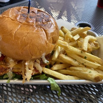 H Brothers - Western grilled chicken sandwich is delicious - Comfort Food Near Me - Escondido, California H Brothers - Western grilled chicken sandwich is delicious - Comfort Food Near Me - Escondido, California