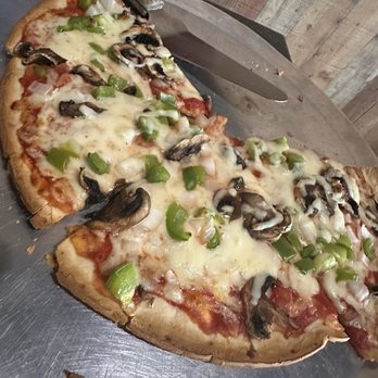 Vetoni's - Cauliflower crusted pizza - Italian Near Me - Vernon, Texas