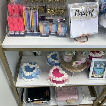 Frosted Bakehouse - Cute little items for purchase - Bakeries Near Me - Phoenix, Arizona