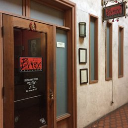 BRIXX PIZZERIA PETALUMA - Updated April 2025 - 100 Photos & 245 Reviews