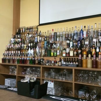 Cocktail Shop - Barra del profesor (las botellas no son decoración) - Bartending Schools Near Me - Valencia, V