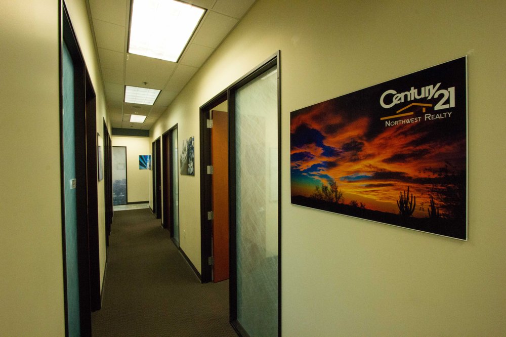 CENTURY 21 NORTHWEST REALTY TEMPE Updated September 2024 1755 W