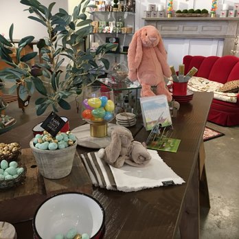 pig'ments: a unique boutique - Women's Clothing Near Me - Lake Oswego, Oregon pig'ments: a unique boutique - Women's Clothing Near Me - Lake Oswego, Oregon