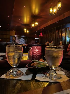 THE RED FOX STEAKHOUSE AND PIANO BAR - 618 Photos & 830 Reviews - 2200