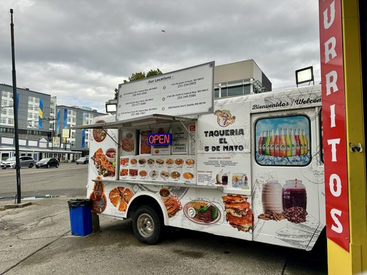 Taquería El 5 de Mayo by null