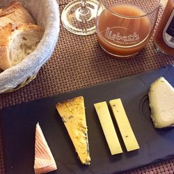 Sezanne - Half portion of a typical cheese plate