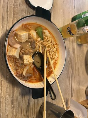 Qianlixiang spicy hot pot 천리향 마라탕 by null