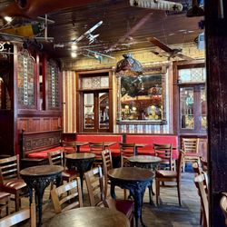 Seville Quarter - Kitschy