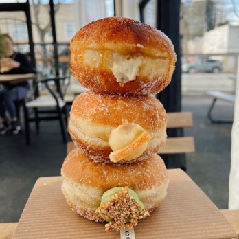 The Flour Box - creme brûlée, orange cardamom, matcha cream (monthly menu changes) - Bakeries Near Me - Seattle, Washington The Flour Box - creme brûlée, orange cardamom, matcha cream (monthly menu changes) - Bakeries Near Me - Seattle, Washington