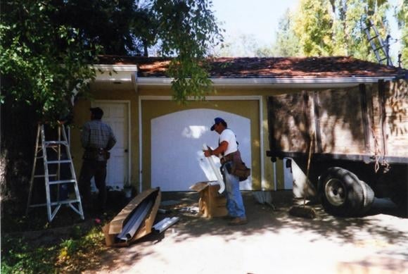 Slide of Araujo's Roofing