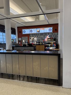 Louis Armstrong New Orleans International Airport by null