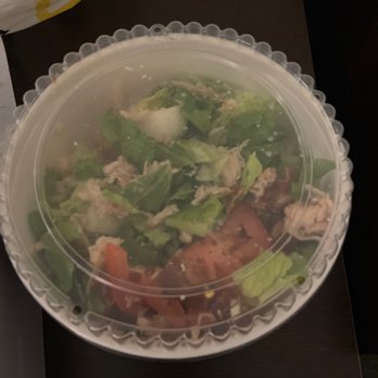 Buffalo Wild Wings - Looks nothing like picture , shook up mess - Chicken Wings Near Me - Kansas City, Missouri