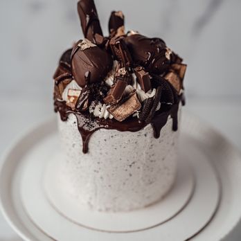 K Baking Co - Mini chocolate cake! 4 inch in diameter. Perfect for 2-4 people - Desserts Near Me K Baking Co - Mini chocolate cake! 4 inch in diameter. Perfect for 2-4 people - Desserts Near Me