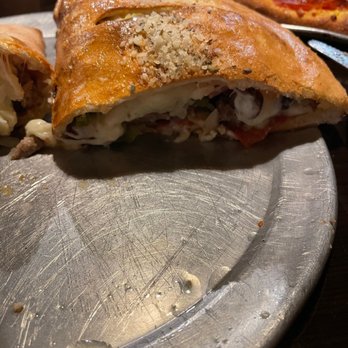 Vinzo's - deluxe calzone - Pizza Near Me - Casselberry, Florida Vinzo's - deluxe calzone - Pizza Near Me - Casselberry, Florida