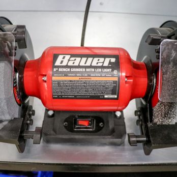 DIY Bay - DIY Auto Shop Near Me - Vero Beach, Florida