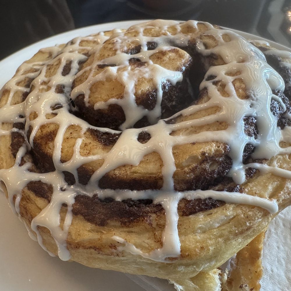 East Rock coffee - Cinnamon Bun - Coffee & Tea Near Me - Garden City, New York East Rock coffee - Cinnamon Bun - Coffee & Tea Near Me - Garden City, New York