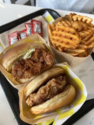 Showbird NOLA by null