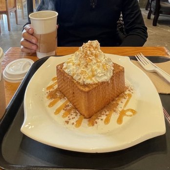 Caffe Bene - Caramel Cinnamon Honey Bread - Coffee & Tea Near Me - Torrance, California Caffe Bene - Caramel Cinnamon Honey Bread - Coffee & Tea Near Me - Torrance, California