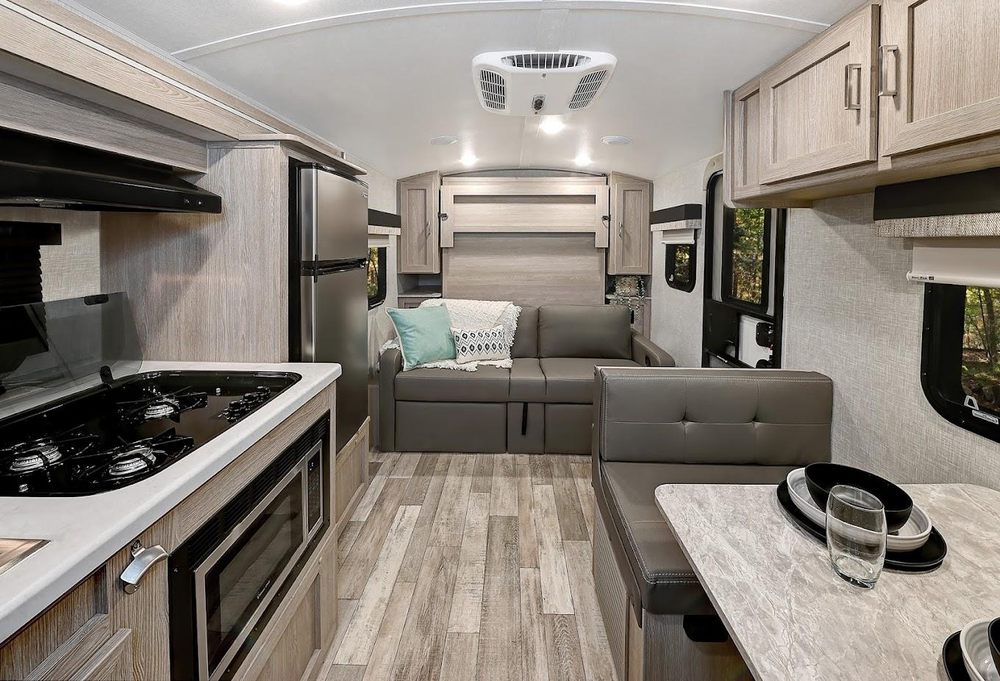 BERRYLAND CAMPERS HOLDEN Updated July 2024 19 Photos 27030 James