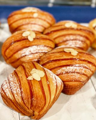 D’Andrews Bakery & Cafe by null
