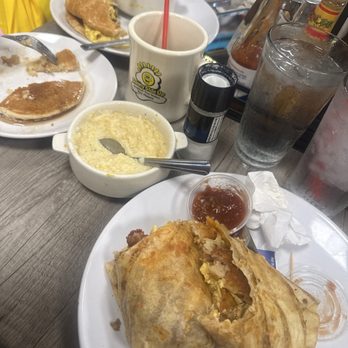 Sunny Side Up - Crab Cake Burrito Pancakes Grits - Breakfast & Brunch Near Me - New Orleans, Louisiana