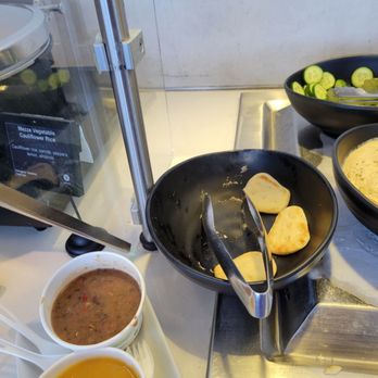 Admiral's Club - Low on cheap pita - Airport Lounges Near Me - Los Angeles, California Admiral's Club - Low on cheap pita - Airport Lounges Near Me - Los Angeles, California