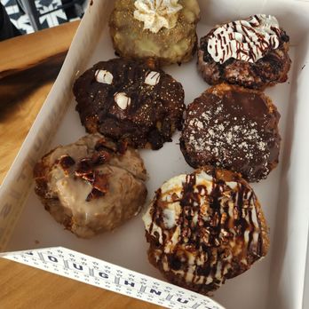 Parlor Doughnuts - Maple bacon, campfire, bourbon caramel, cookies and cream, turtle cheesecake lemon bar - Coffee & Tea Near Me - Panama City Beach, Florida Parlor Doughnuts - Maple bacon, campfire, bourbon caramel, cookies and cream, turtle cheesecake lemon bar - Coffee & Tea Near Me - Panama City Beach, Florida