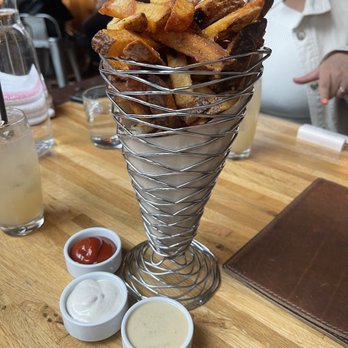 Raised An Urban Rooftop Bar - Fries with dipping sauces - Bars Near Me - Chicago, Illinois