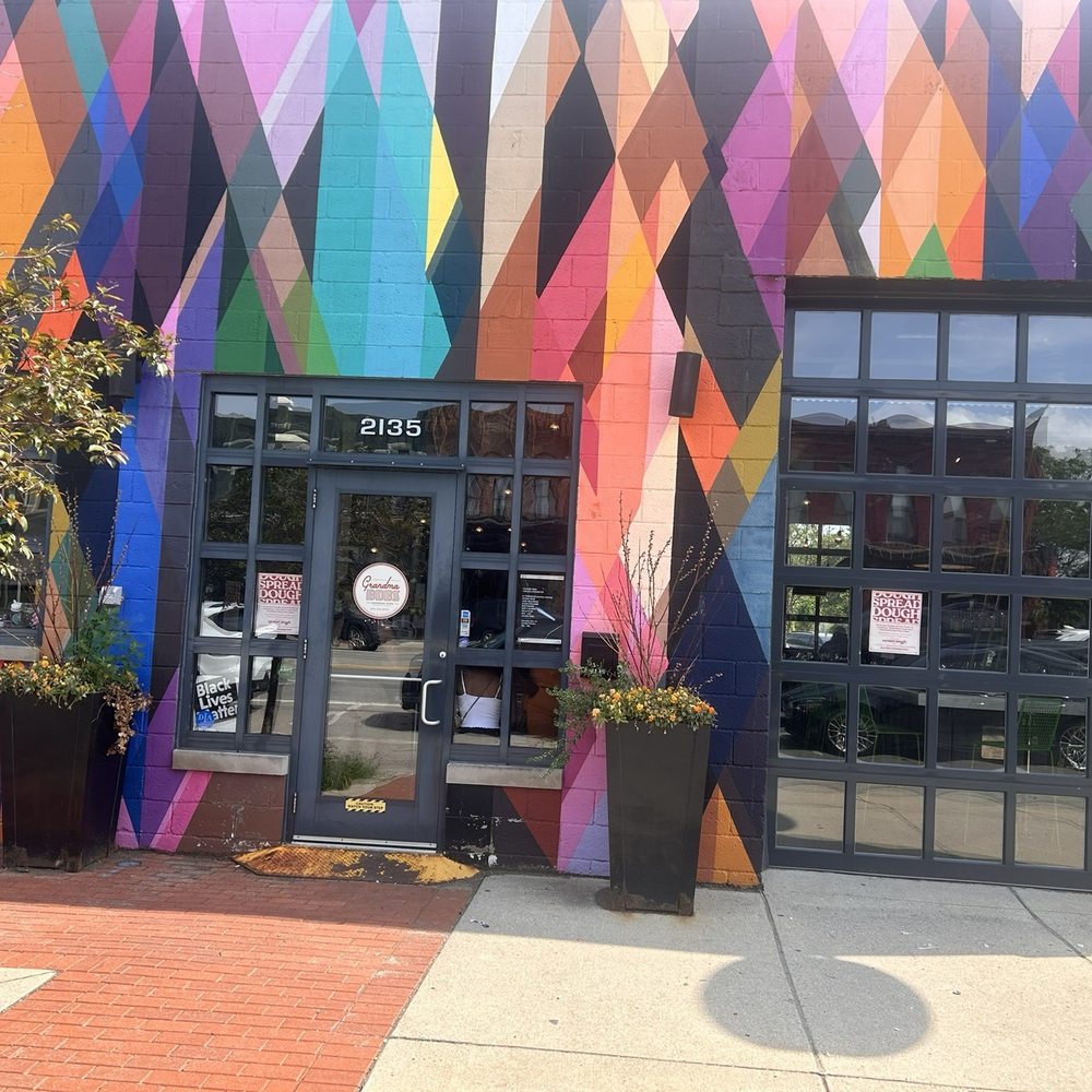 Grandma Bob's - Outside - Pizza Near Me - Detroit, Michigan