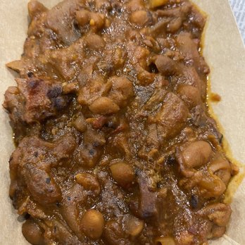 Burnt Ends Barbecue - Spicy chile . I think it's just beans with meat thrown in . - Barbeque Near Me - Auburn, Maine