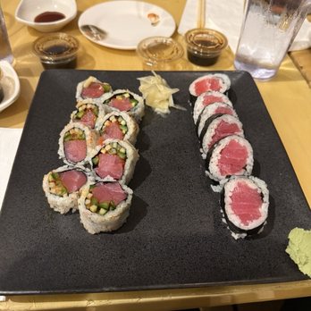 Kiku Sushi - Real spicy tuna roll and tuna roll - Sushi Bars Near Me - Baltimore, Maryland