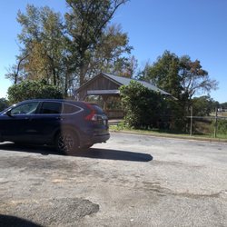 Knoxville Store - Outside