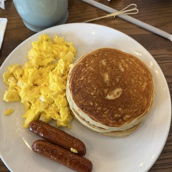 Another Broken Egg Cafe - Breakfast & Brunch Near Me - Elkridge, Maryland