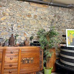 Lyon-Winetours - Tasting room at a vineyard