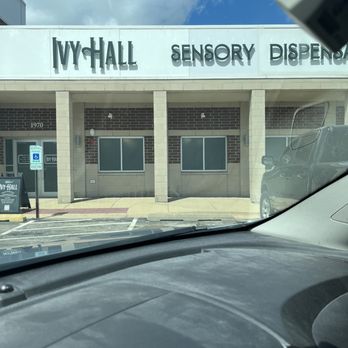 Ivy Hall Dispensary - The old BMO Harris bank off of Orchard near Dollar Tree and Walmart - Cannabis Dispensaries Near Me - Montgomery, Illinois Ivy Hall Dispensary - The old BMO Harris bank off of Orchard near Dollar Tree and Walmart - Cannabis Dispensaries Near Me - Montgomery, Illinois
