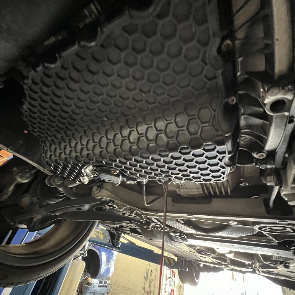 Gearheads - Draining oil pan for replacement. - Auto Repair Near Me - Oceanside, California Gearheads - Draining oil pan for replacement. - Auto Repair Near Me - Oceanside, California