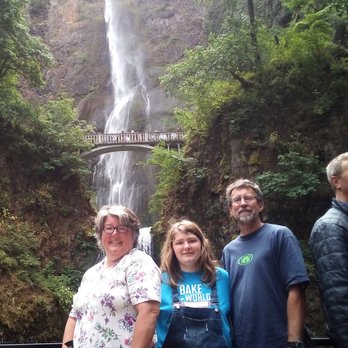 Multnomah Falls - Okay, okay, here we are. - Hiking Near Me - Bridal Veil, Oregon