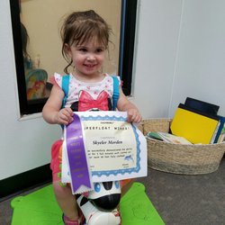 SWIMBABES - Proud girl after her 5 minute float test!