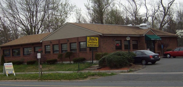 Jim's Pizza by null
