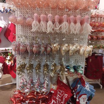 Macy's - Women's Clothing Near Me - Kahului, Hawaii