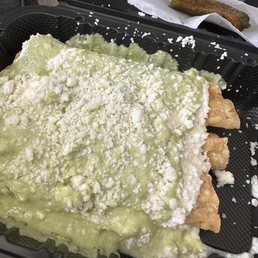 Chicken taquitos (REQUESTED with out lettuce and tomatoes) Chicken taquitos (REQUESTED with out lettuce and tomatoes)