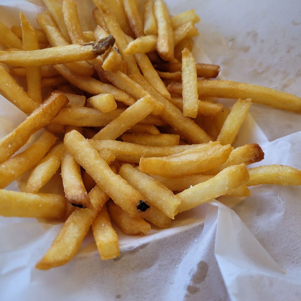 Large portion of French fries Large portion of French fries