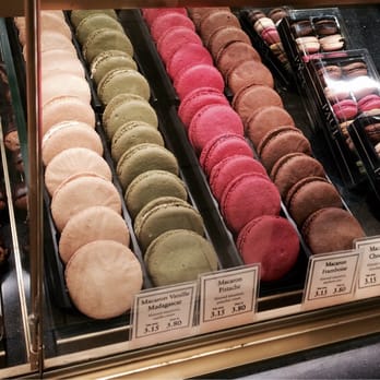 PAUL - Gloucester Road - Macaroons - Bakeries Near Me - London, XGL PAUL - Gloucester Road - Macaroons - Bakeries Near Me - London, XGL