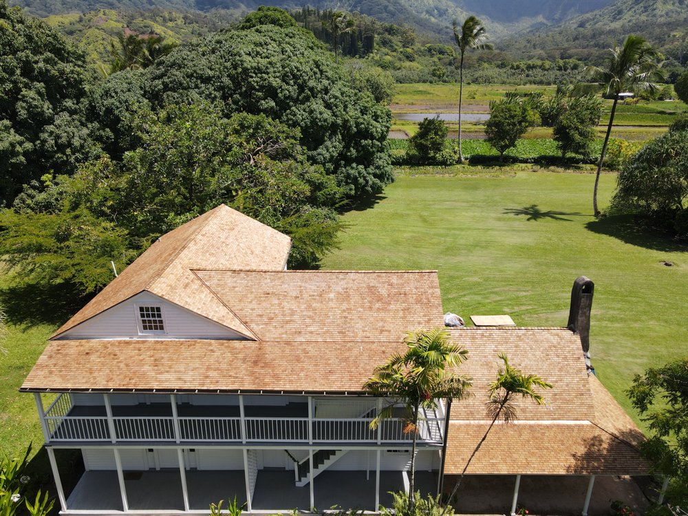 Slide of Voyager Roofing