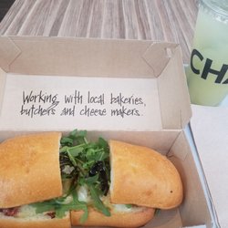 Chachi's - Veg Sandwich And Peach Lemonade