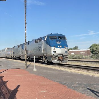 Amtrak Train Station - Gallup - Arrival of train - Train Stations Near Me - Gallup, New Mexico Amtrak Train Station - Gallup - Arrival of train - Train Stations Near Me - Gallup, New Mexico