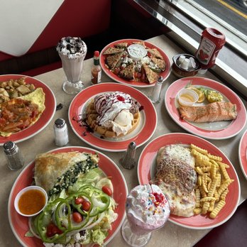 The Red Colony Diner - Breakfast & Brunch Near Me - Brookfield, Connecticut The Red Colony Diner - Breakfast & Brunch Near Me - Brookfield, Connecticut