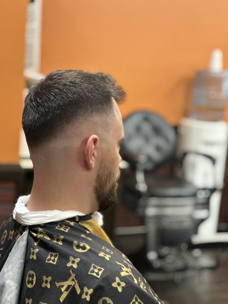 CLASSIC MAN Updated August 2024 24 Photos & 59 Reviews