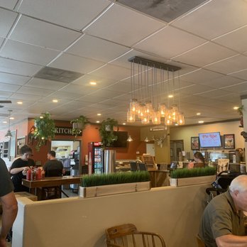 Mama Kat's - American Near Me - San Marcos, California